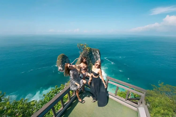 Kelingking Beach | Nusa Penida Tour | Bali Tours Travel